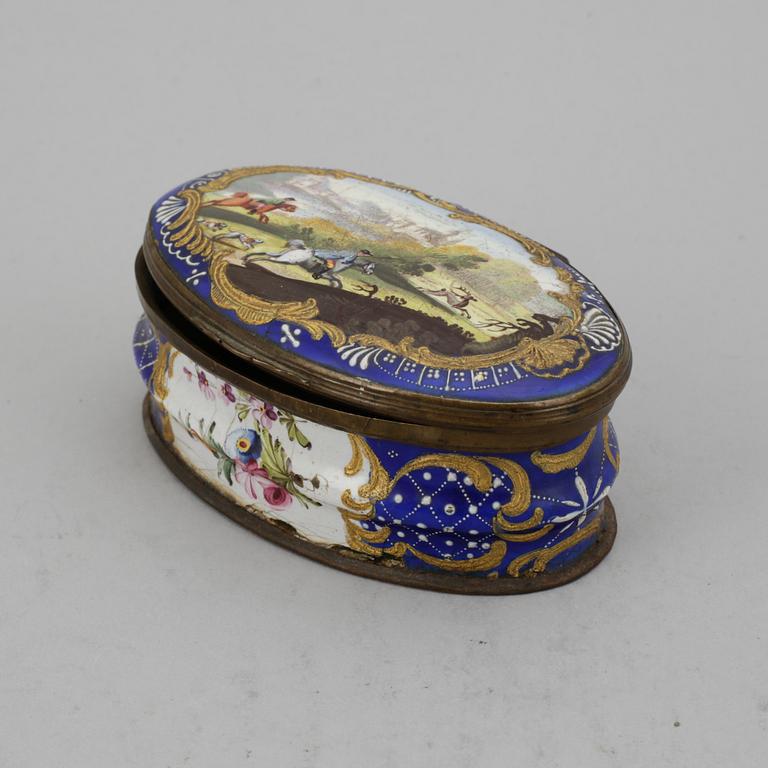 An enamel rococo box.