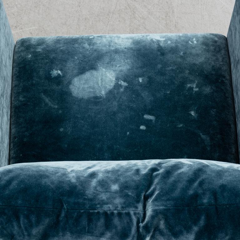 A pair of easy chaors, designed by Torill Slettvoll, "Piet" from SlettvolL 2010'S.