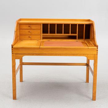 Andreas Hansen, a desk, Hadsten Träindustri, Denmark, second half of the 20th century.
