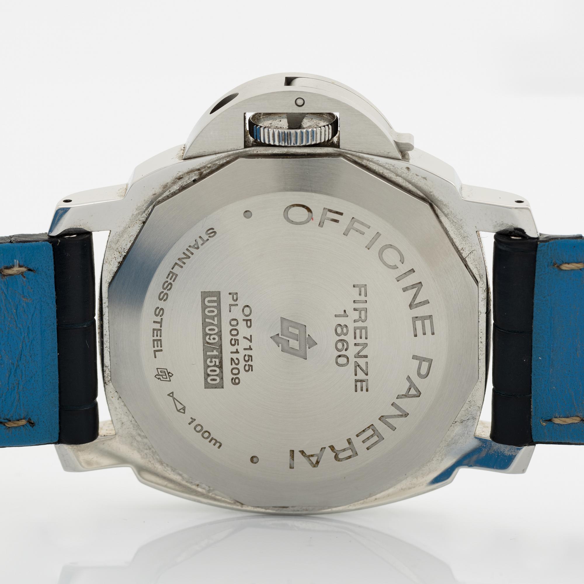 Panerai, Luminor, wristwatch, 44 mm.