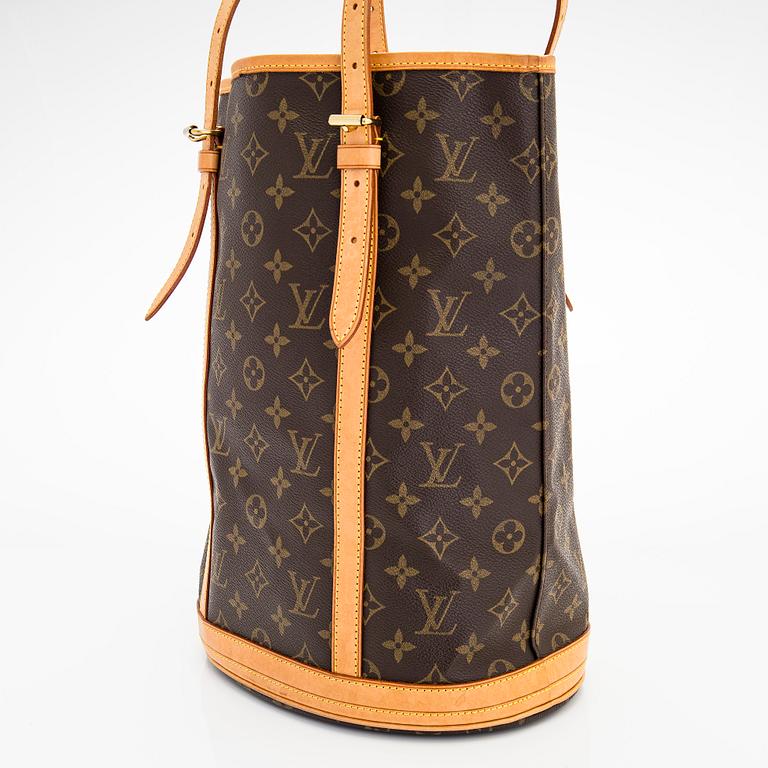 Louis Vuitton, a Monogram Canvas 'Bucket GM' bag.