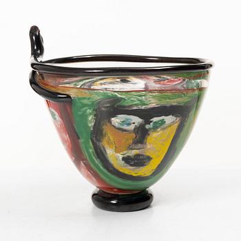 Ulrica Hydman-Vallien, a bowl, Kosta Boda.