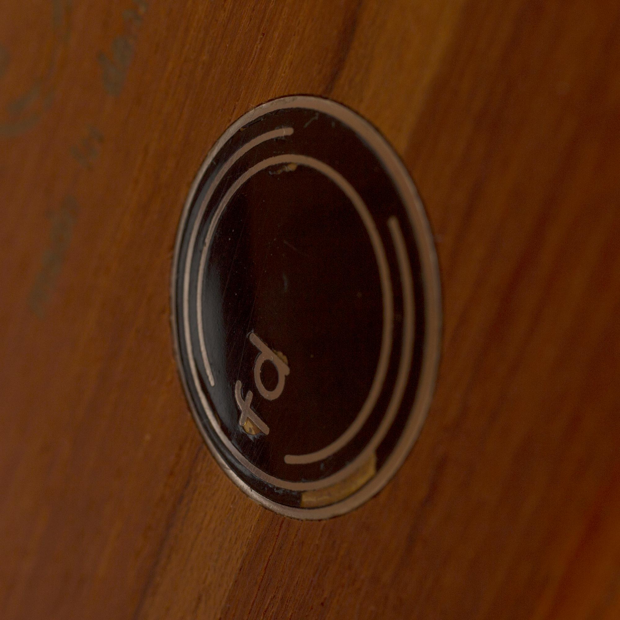 PETER HVIDT & ORLA MØLGAARD NIELSEN, "Minerva" soffbord.