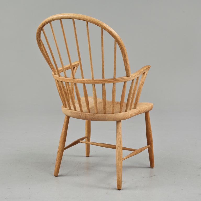 KARMSTOL, "CH 18A", Frits Henningsen, Carl Hansen & Son, Danmark, 1900-talets mitt.