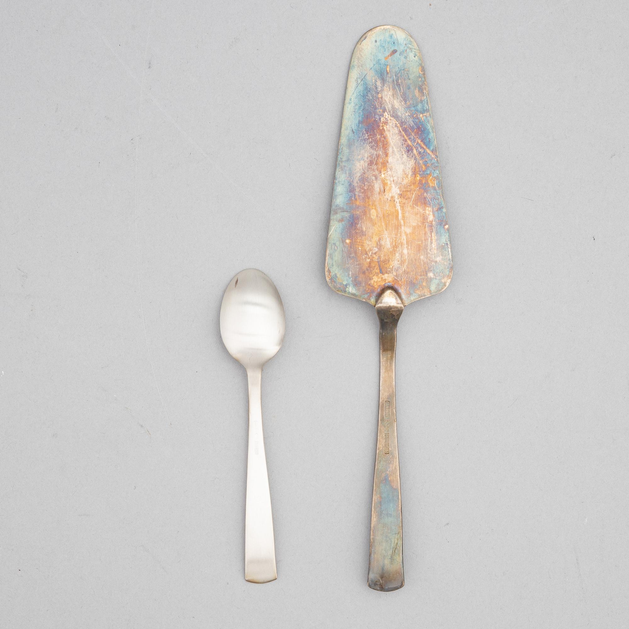 Jacob Ängman, twelve silver spoons and a silver spatula, 'Rosenholm', GAB, 2001-2002.