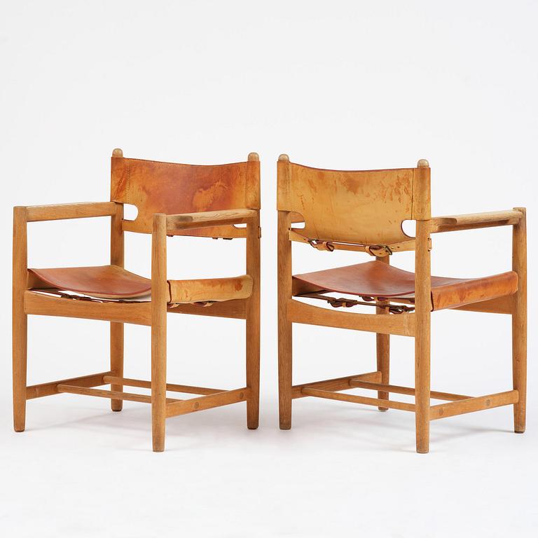 Børge Mogensen, a set of eight "Jagtspisestol"/"Spanish Dining" chairs model 3237 & 3238, Fredericia Stolefabrik, Denmark.