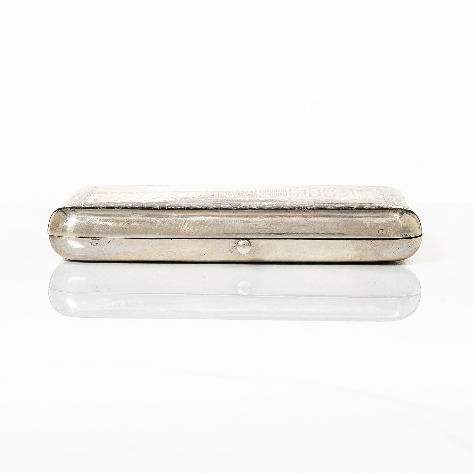 A Russian silver niello cigarette case, silver, Moscow, second half of the 19th century.