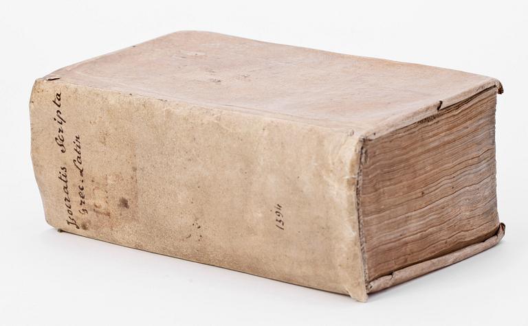 BOK, "Isocratis Scripta qvae qvidem nunc extant..." övers Hieronymo Wolfio, Basel 1594.
