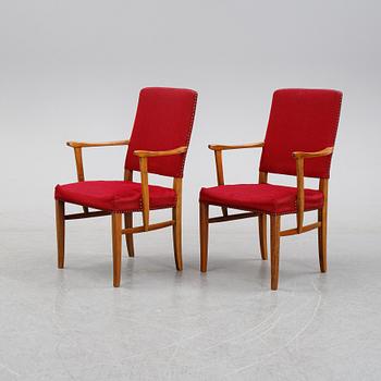 Carl Malmsten, karmstolar, ett par samt stolar, 4 st, "Gustavus", Åfors Möbelfabrik, 1900-talets andra hälft.