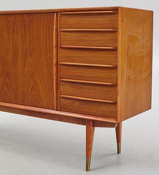 Sideboard, teak, 1900-talets mitt.