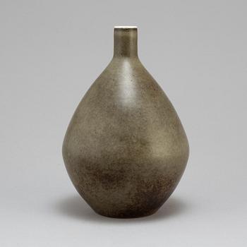 CARL-HARRY STÅLHANE, a unique stoneware vase, Rörstrand.