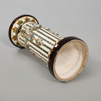 PIEDESTAL, flintgods, Rörstrand, sent 1800-tal.