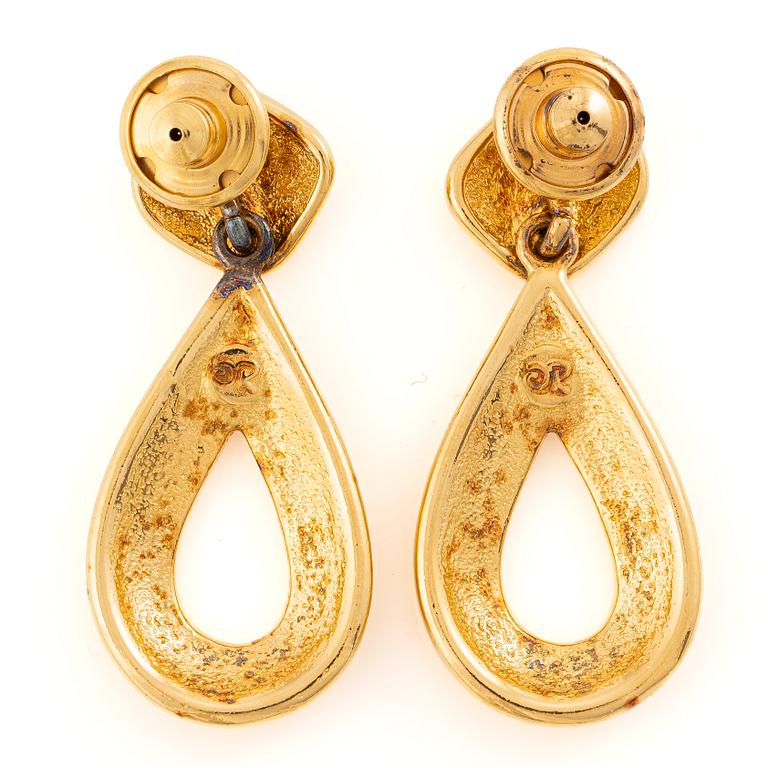 Oscar de la Renta, necklace and a pair of earrings, 1980s.