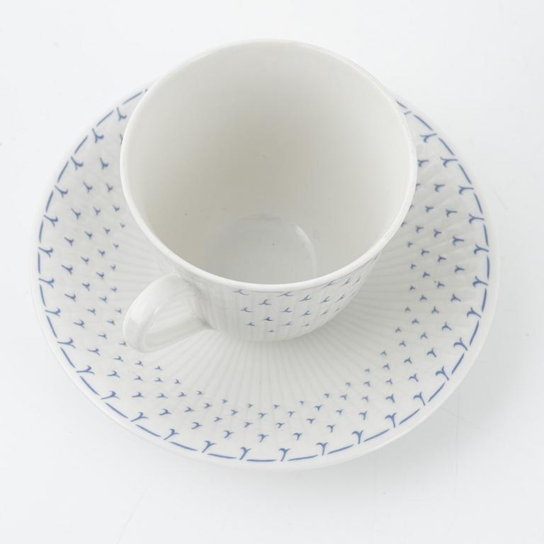 Mat- och kaffeservis, 49 delar, porslin, "Blå Vinge", Rörstrand.