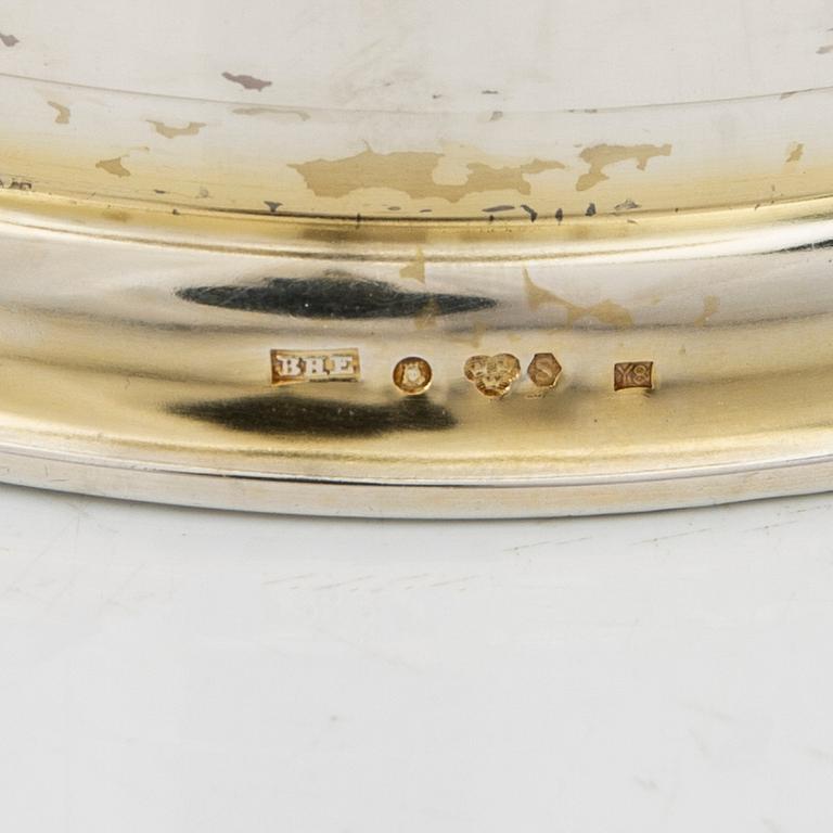 A Swedish 20th century silver vase mark of Edlunds silver factory Stockholm 1949, weight 532 grams.