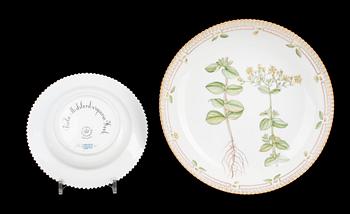 KAKFAT samt SKÅL, porslin, Flora Danica, Royal Copenhagen.