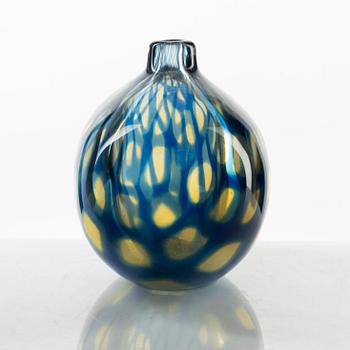 Sven Palmqvist, a 'Kraka' vase from orrefors.