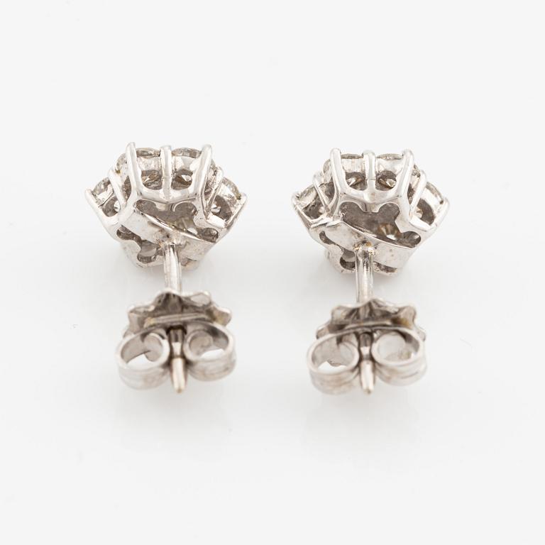 Earrings, one pair, 18K white gold with brilliant-cut diamonds.