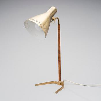 PAAVO TYNELL, BORDSLAMPA, 9224. Tillverkad av Idman. 1950-tal.