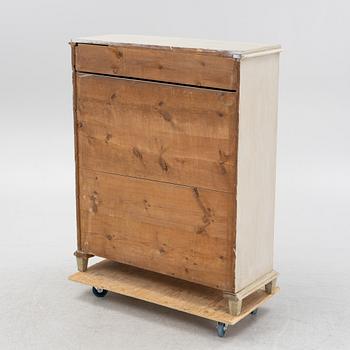 Skänk, 1800-talets andra hälft.