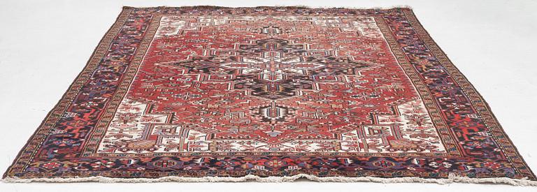 A Heris/Gorovan carpet, c. 325 x 235 cm.