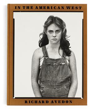 66. BOK, Richard Avedon "In the American West", Harry N.Abrams, inc. Publisher, New York 1985.