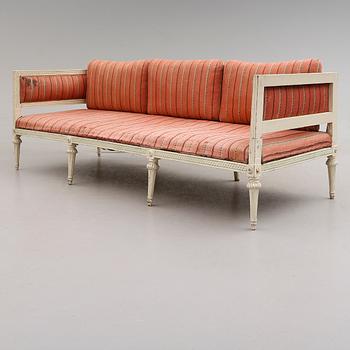 SOFFA, sengustaviansk, omkring år 1800.