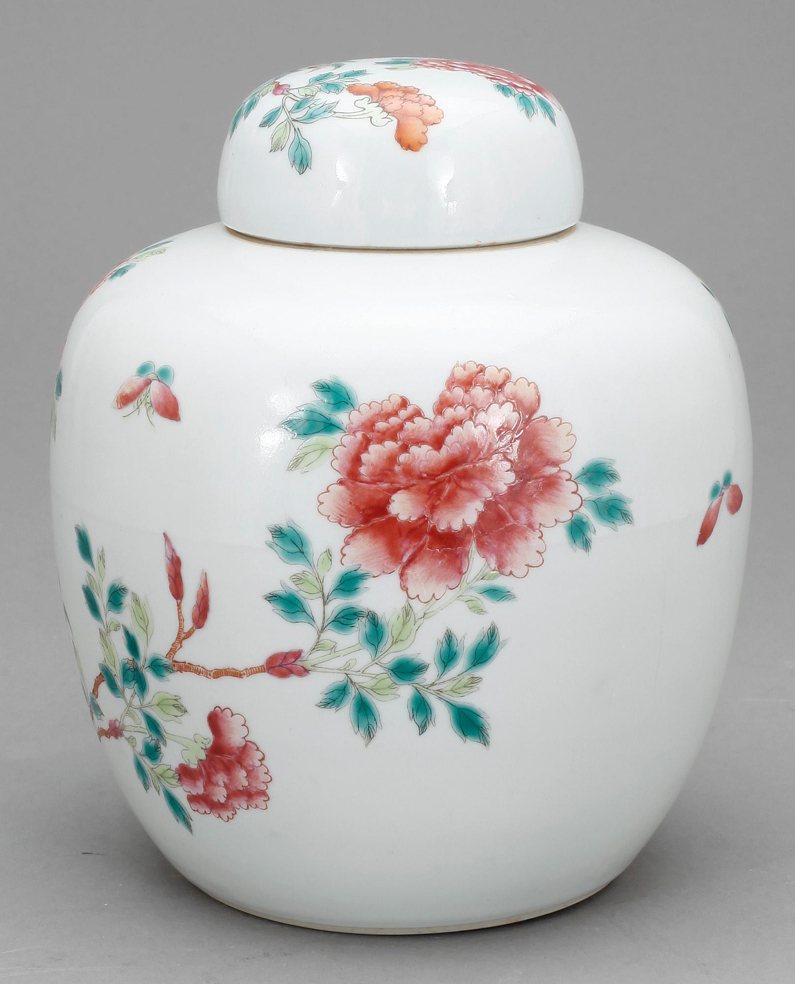 BOJAN MED LOCK, porslin, Kina, 1800-tal.