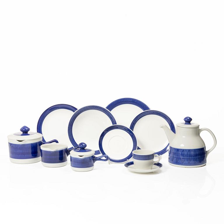 Hertha Bengtson, Dinner service, 55 pieces, porcelain, “Koka Blå”, Rörstrand.