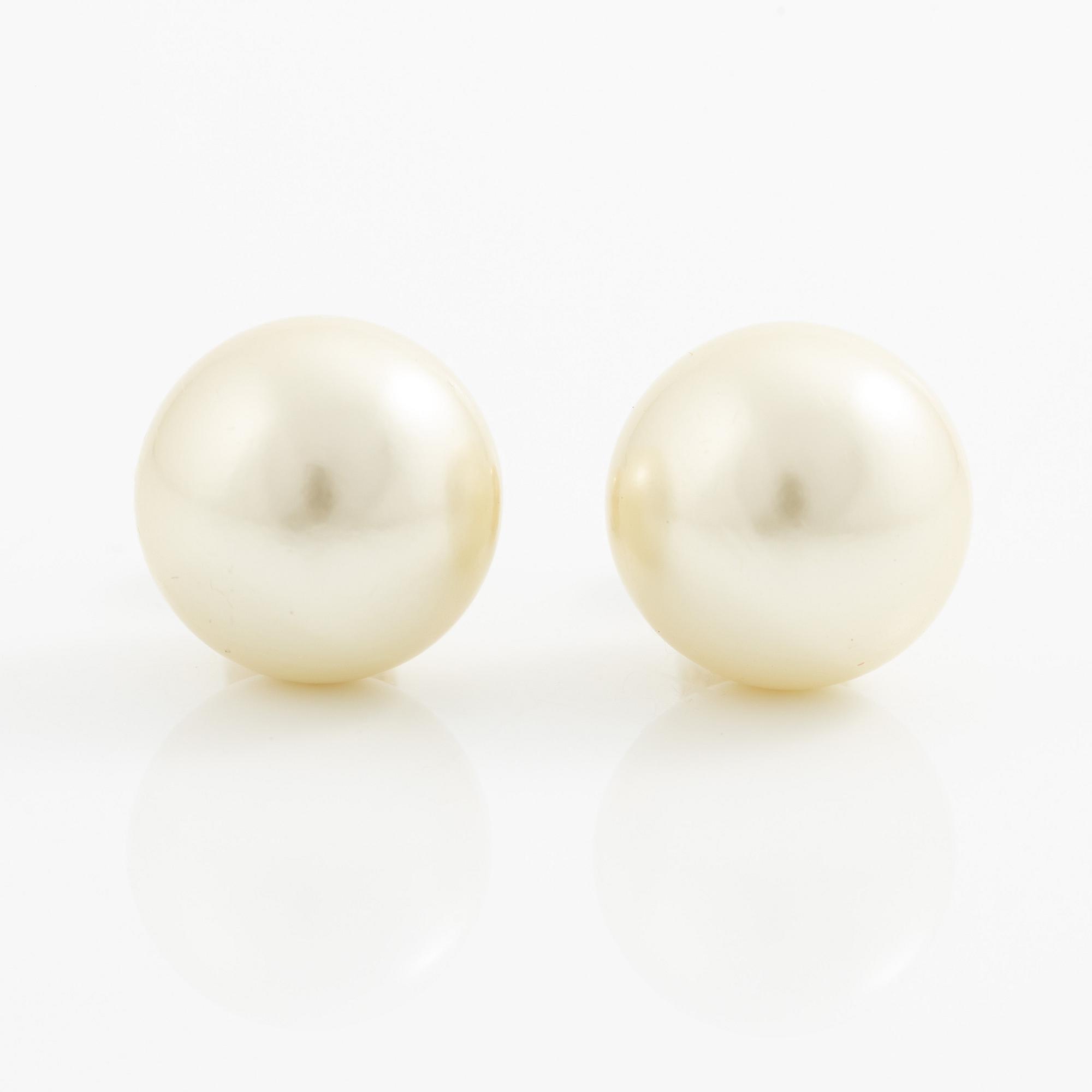 Christian Dior, örhängen.