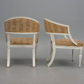 BALJFÅTÖLJER, ett par, gustaviansk stil, 1900-talets början.