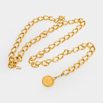 Chanel, Belt / chain.