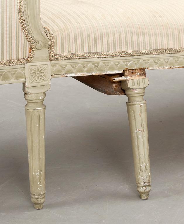 BADKARSSOFFA, gustaviansk stil, 1800-talets slut.