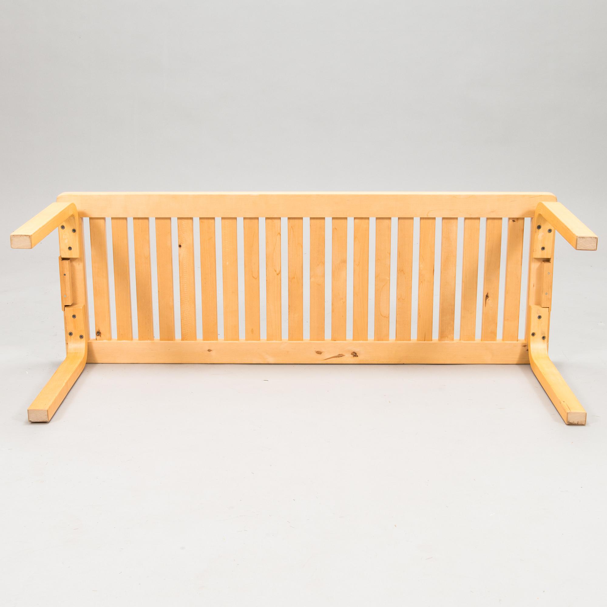Alvar Aalto, bänk, 153A, Artek 1900-talets slut.