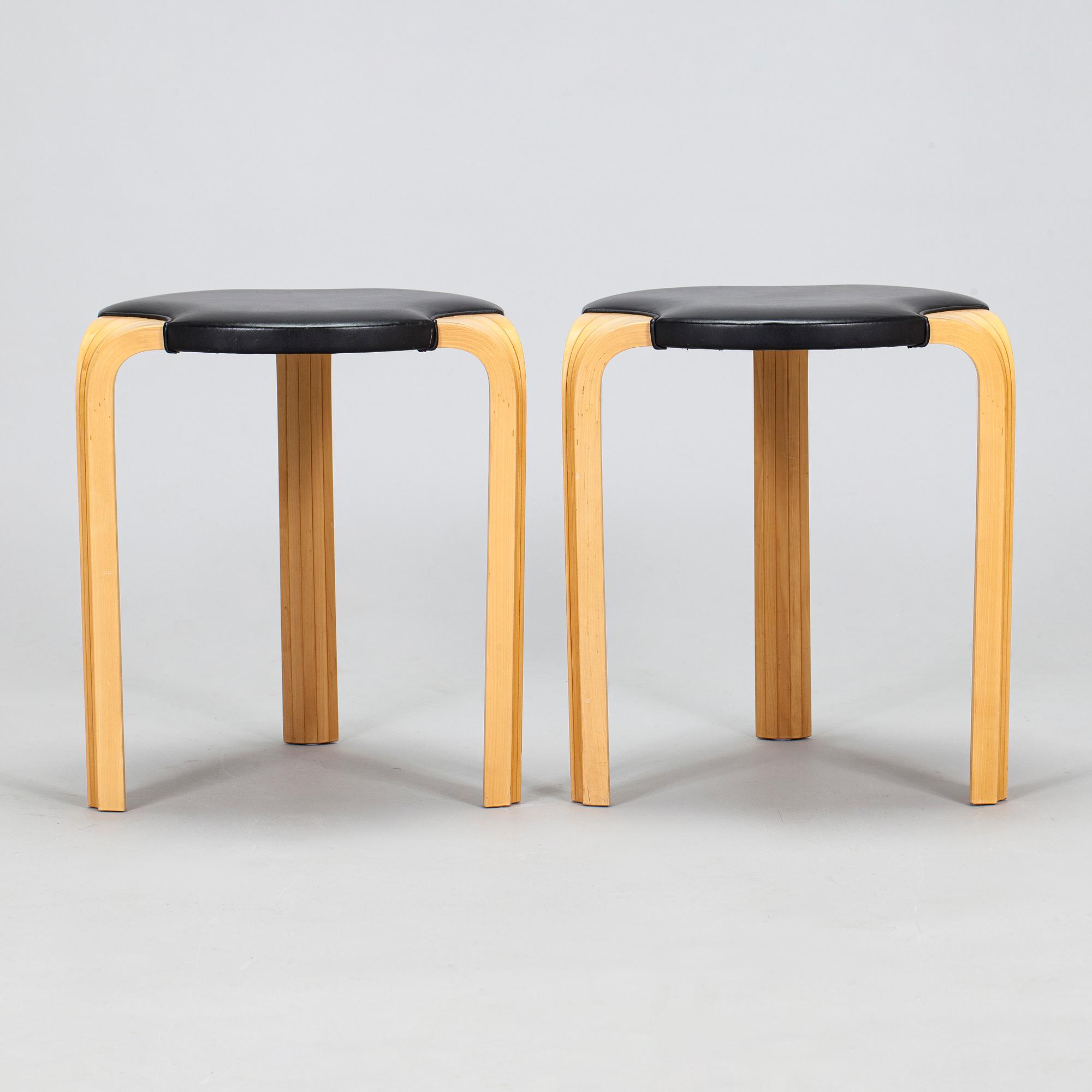 Alvar Aalto, jakkarapari, malli X600, Artek 1994.