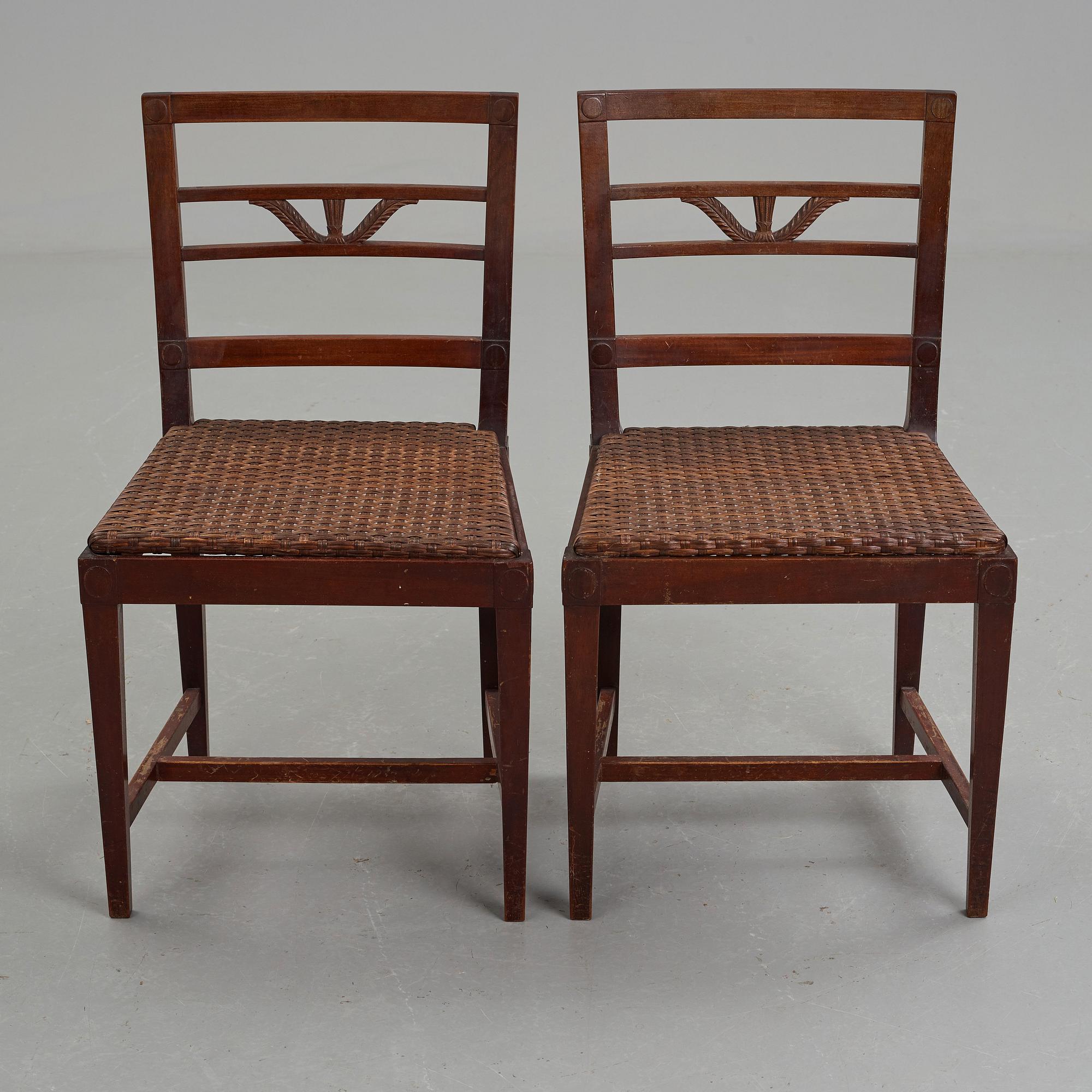 Carl Malmsten, stolar, ett par, Swedish Grace, Stockholm 1920-tal.