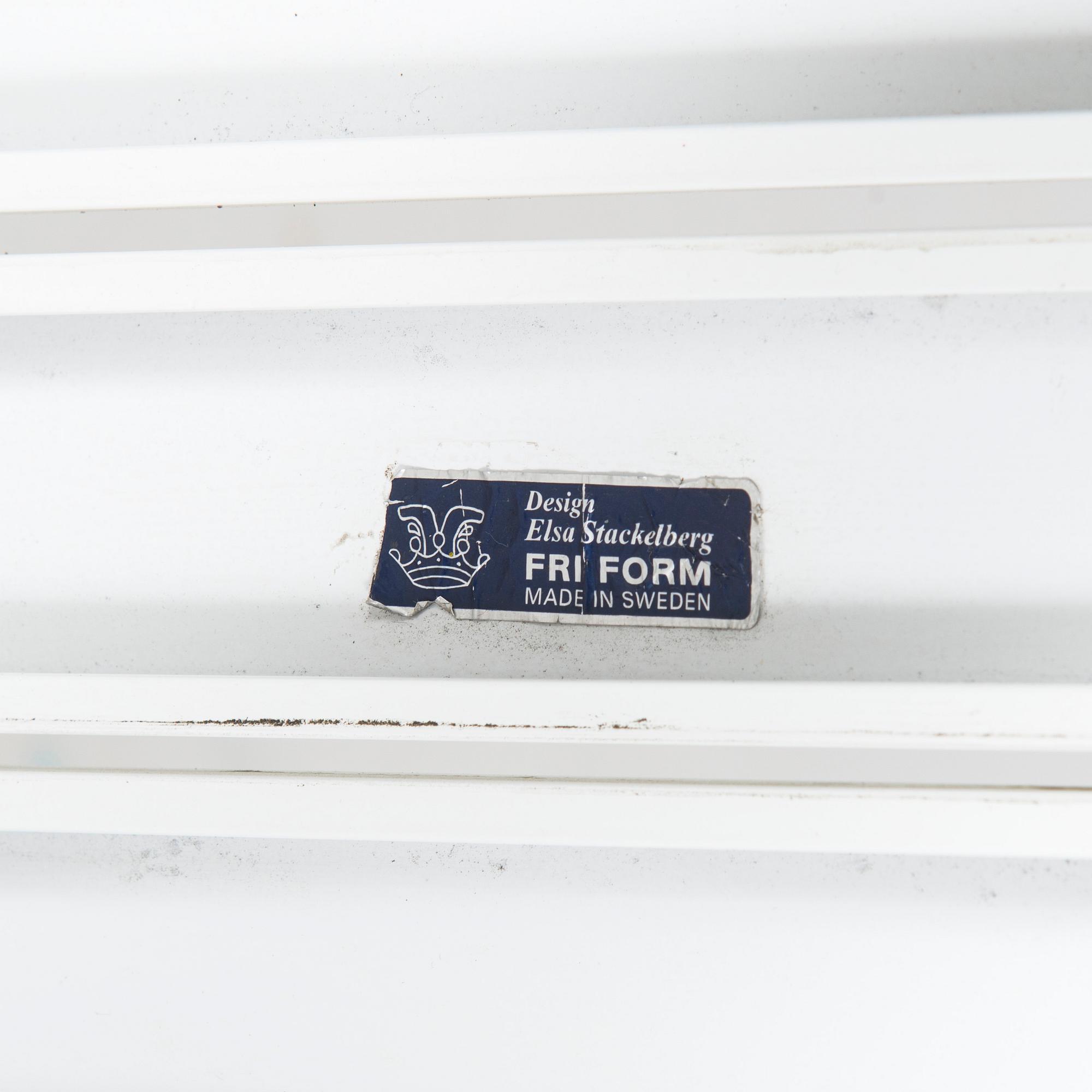 Elsa Stackelberg, Puutarhapöytä Fri Form, 1900-luvun loppu.