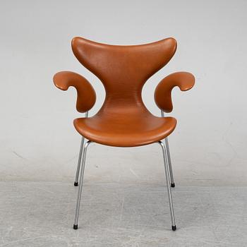 Arne Jacobsen, a 'Lily' leather chair, Fritz Hansen, Denmark.