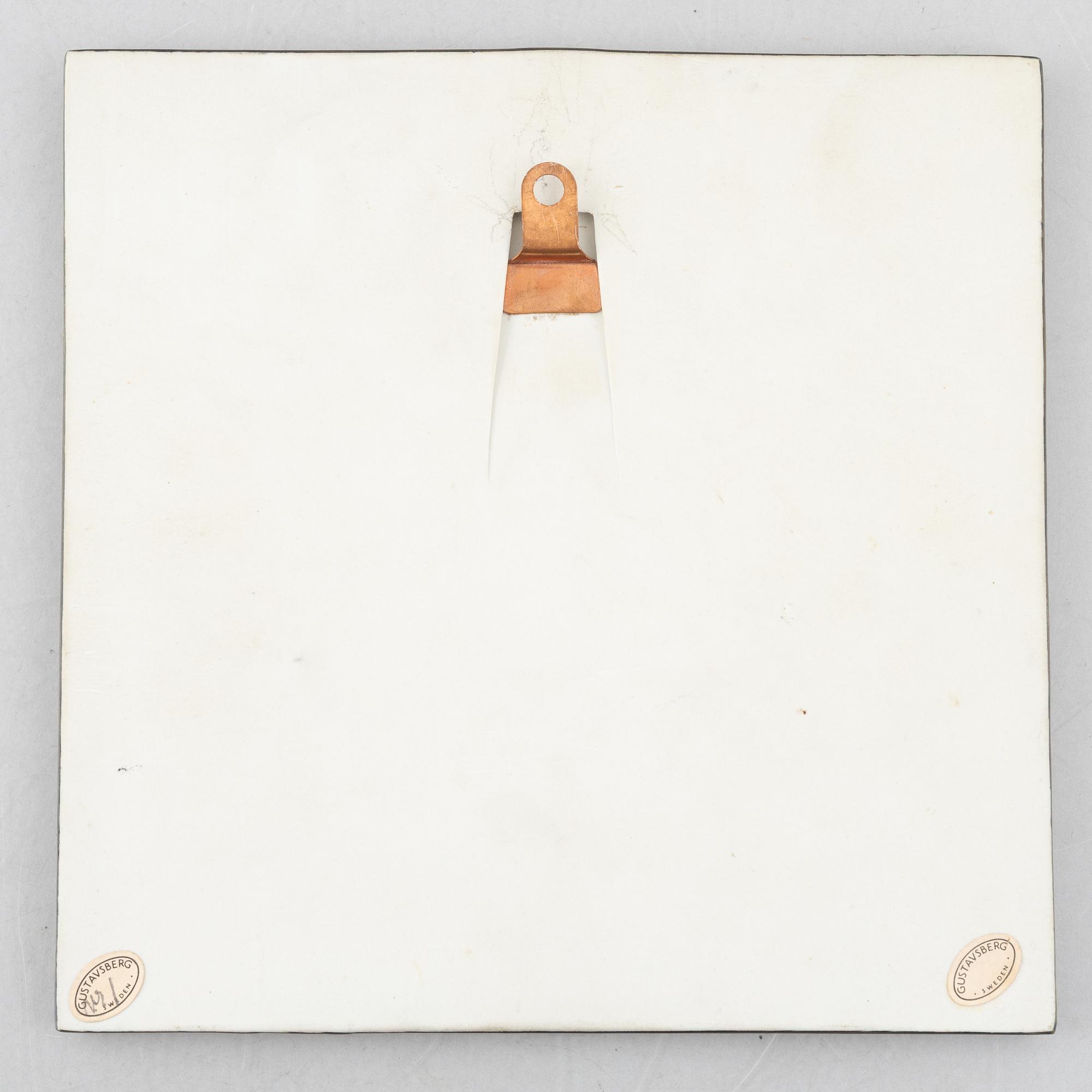 Lisa Larson, väggreliefer, 3 st, stengods, bl.a. ur serien "Unik", Gustavsberg.