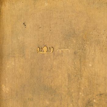 A Russian, parcel-gilt silver cigarette case, maker's mark of Karl Verlin, Saint Petersburg 1871-1878.