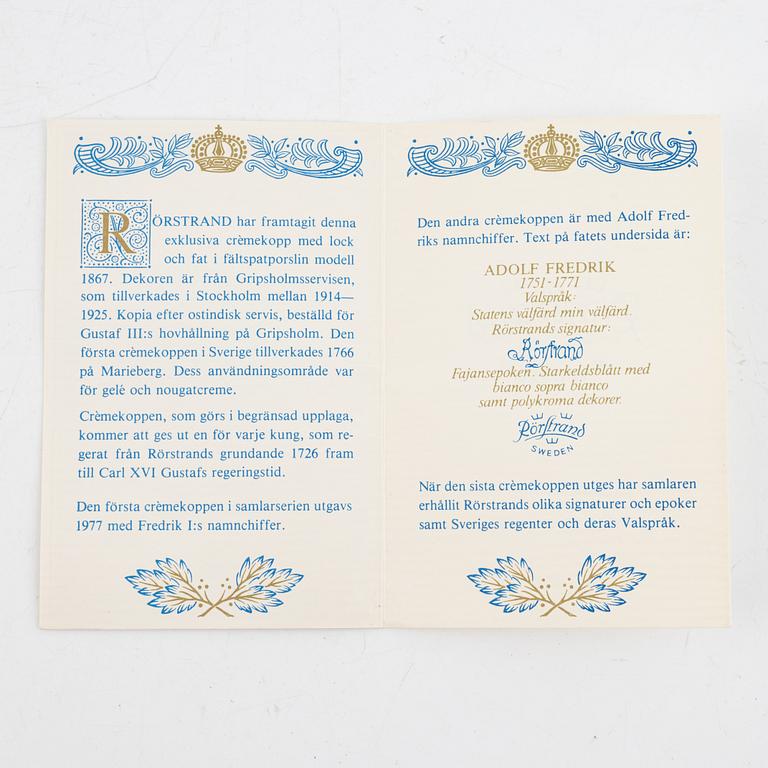 Crèmekoppar med lock och fat, 12 st, porslin, Rörstrand, 1900-talets andra hälft.