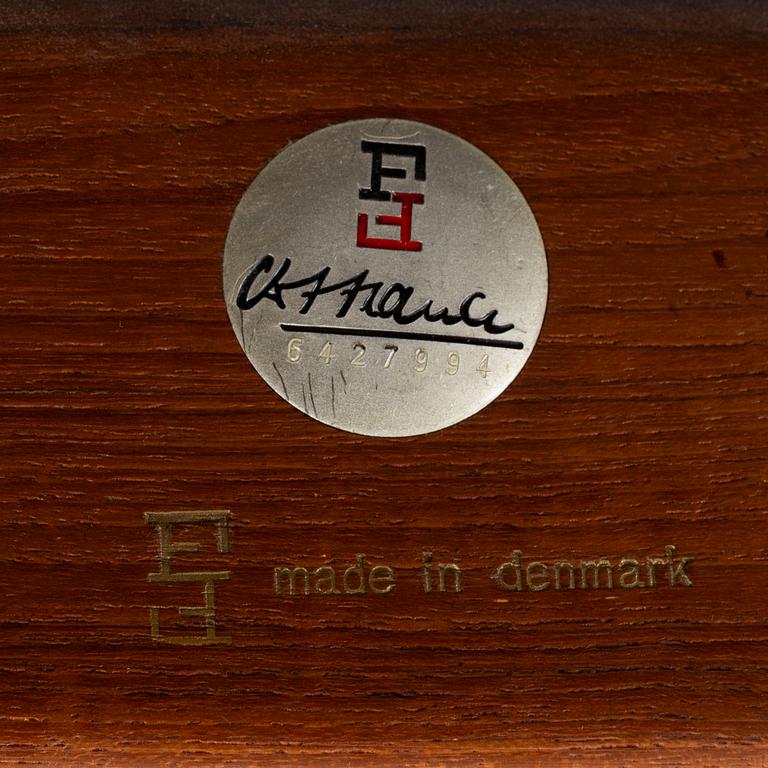 Finn Juhl, Stolar, 4 st, modell 197, France and Søn, Danmark, 1950-tal.
