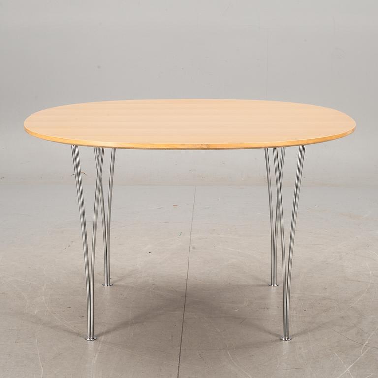 BORD, "Supercirkel", Bruno Mathsson & Piet Hein, Fritz Hansen, 1982.