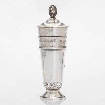 Pokal, silver, 25-års jubileumsseglats 1888-1913, oidentifierad mästare, S:t Petersburg kring 1910.