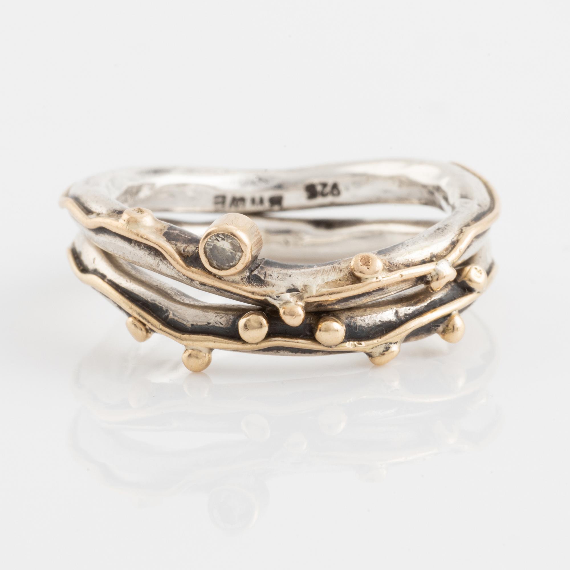 Ringar, By Birdie, två stycken, silver, en med briljantslipad diamant.