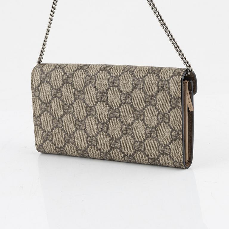 Gucci, "Dionysus chain wallet".