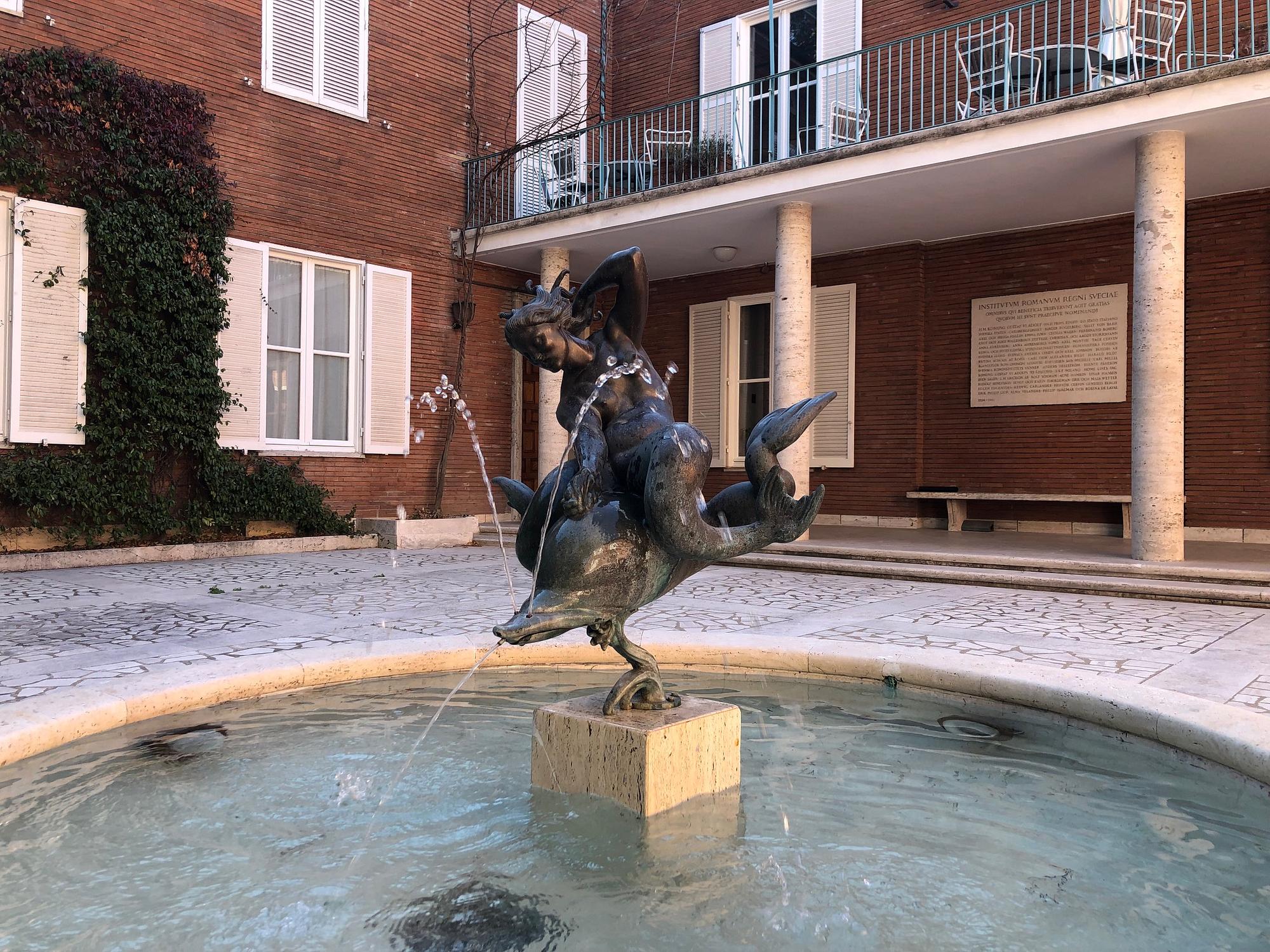 Carl Milles, "Solglitter" / "Najad på delfin" (Sunglitter / Naiad and dolphin).