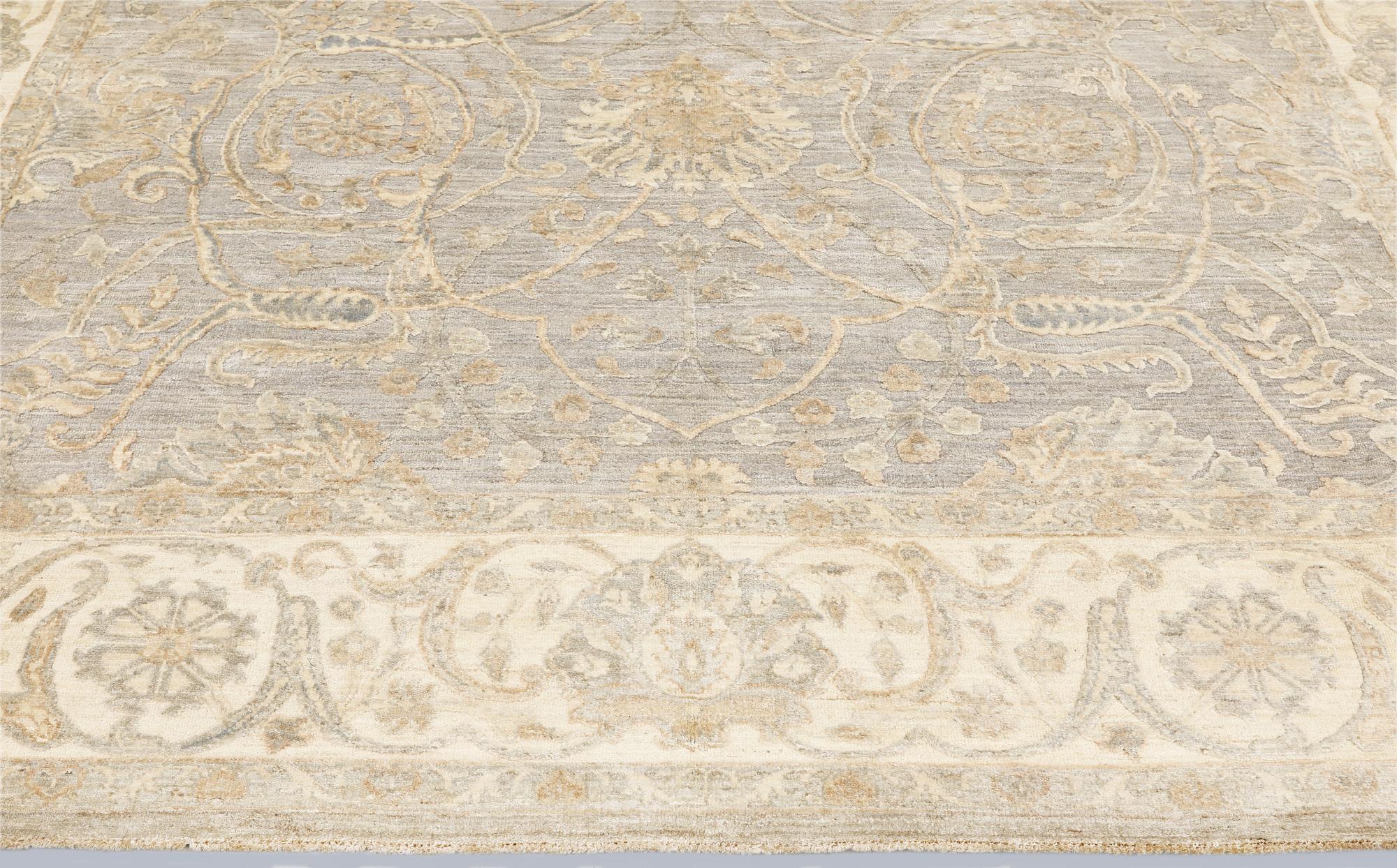 A Ziegler Design carpet, 347 x 276 cm.
