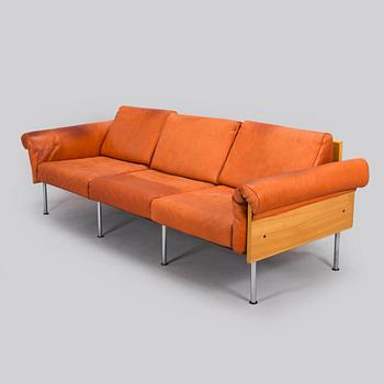 Yrjö Kukkapuro, sohva, "Ateljee", tilaustyö, Haimi, 1970-luvun loppu.