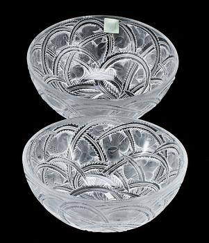 SKÅLAR, ett par, glas, "Finches", Lalique, sign "Lalique France".